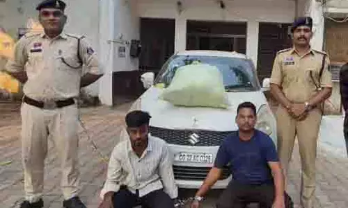 घर की रसोई और कार में छिपा था गांजे का जखीरा, दो आरोपी गिरफ्तार