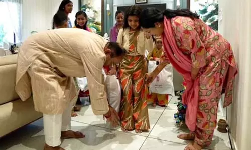 सीएम रेखा गुप्ता ने महानवमी पर किया कन्या पूजन, कहा- बेटियों का सशक्तीकरण सामाजिक प्रगति की कुंजी सीएम रेखा गुप्ता ने महानवमी पर किया कन्या पूजन, कहा- बेटियों का सशक्तीकरण सामाजिक प्रगति की कुंजी