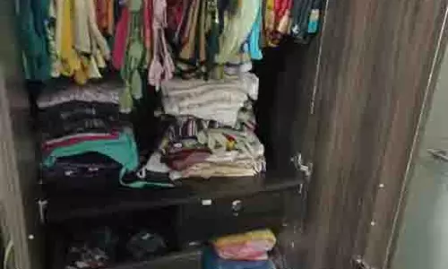 SECL के रिटायर्ड कर्मचारी के सूने बंगले में बड़ी चोरी, 6 लाख के जेवर गायब SECL के रिटायर्ड कर्मचारी के सूने बंगले में बड़ी चोरी, 6 लाख के जेवर गायब
