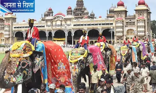 रील बनाने वालों के लिए खुशखबरी! मैसूर दशहरा पर बनाएं वीडियो रील बनाने वालों के लिए खुशखबरी! मैसूर दशहरा पर बनाएं वीडियो