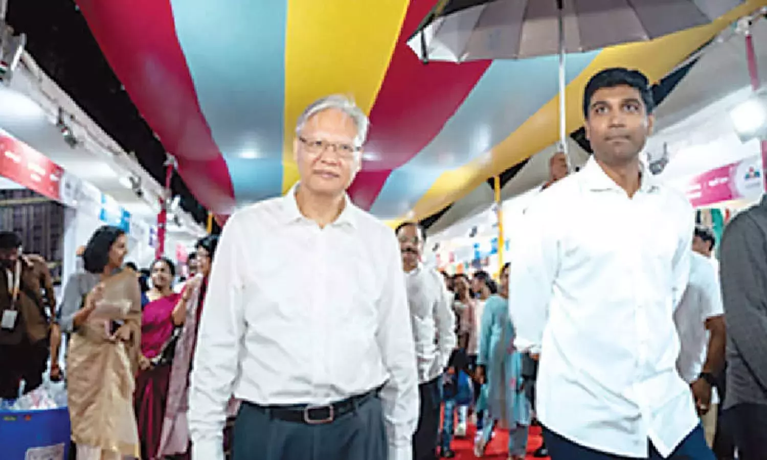 Andhra: चीनी राजदूत ने सारस मेले का दौरा किया