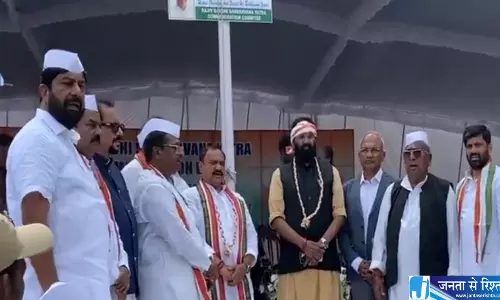 राहुल गांधी को लेकर तेलंगाना के मंत्री का बड़ा दावा राहुल गांधी को लेकर तेलंगाना के मंत्री का बड़ा दावा