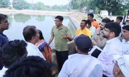 शहर के सभी विकास कार्य गुणवत्ता के साथ समय-सीमा पर हो पूर्ण: ओ.पी.चौधरी