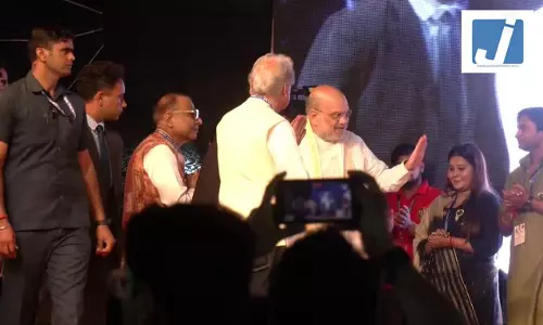 दिल्ली में धार्मिक रामलीला के मंचन में शामिल हुए केंद्रीय गृह मंत्री अमित शाह दिल्ली में धार्मिक रामलीला के मंचन में शामिल हुए केंद्रीय गृह मंत्री अमित शाह