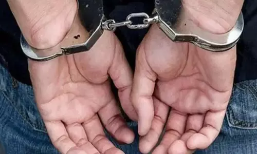 पठानकोट में थाना प्रभारी 1 लाख रिश्वत लेते गिरफ्तार