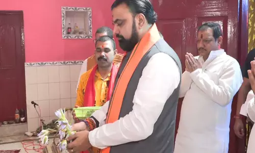 महानवमी पर CM सम्राट चौधरी ने किया कन्या पूजन महानवमी पर CM सम्राट चौधरी ने किया कन्या पूजन