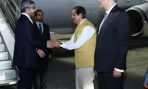 BREAKING: देर रात भारत पहुंचे UAE के उपप्रधानमंत्री शेख अब्दुल्ला बिन जायद BREAKING: देर रात भारत पहुंचे UAE के उपप्रधानमंत्री शेख अब्दुल्ला बिन जायद