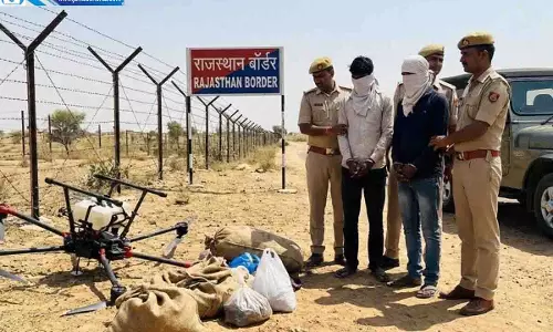 भारत-पाक बॉर्डर पर पुलिस का छापा, 20 करोड़ की हेरोइन बरामद