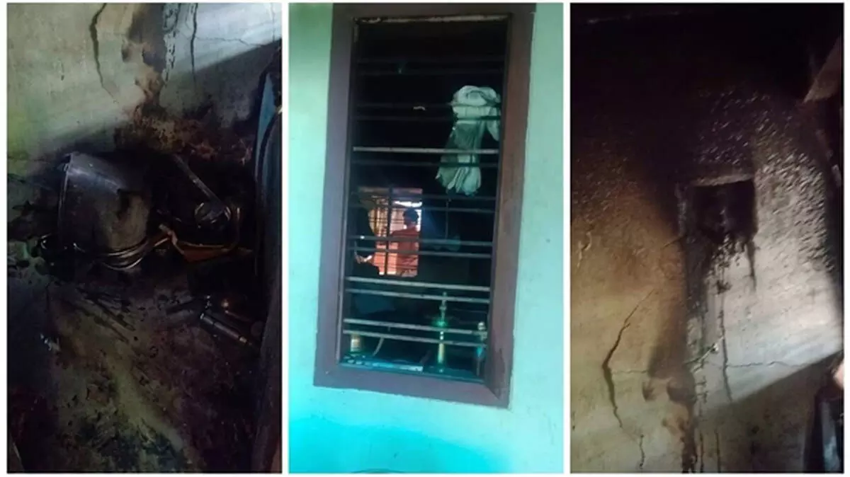 कोझिकोड में टीवी फटने से घर में आग लगी; दीवारों में दरारें आ गईं कोझिकोड में टीवी फटने से घर में आग लगी; दीवारों में दरारें आ गईं