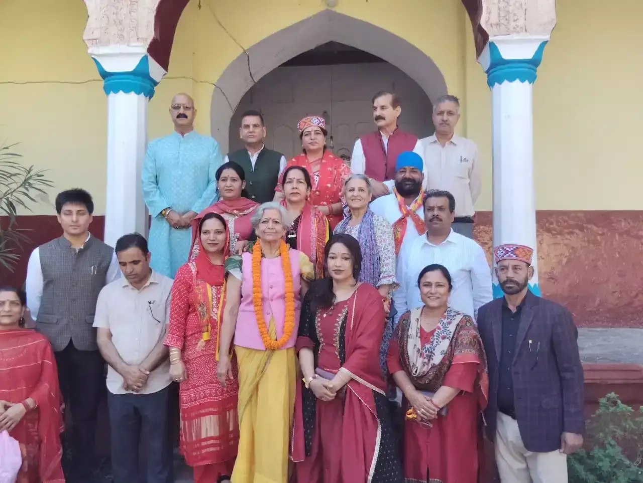 मंडी में पारंपरिक टारना माता नवरात्रि मेले की धूम मंडी में पारंपरिक टारना माता नवरात्रि मेले की धूम
