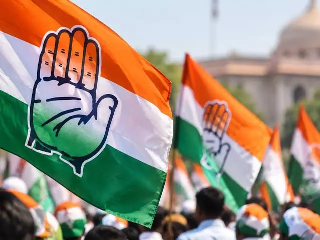 कांग्रेस की मजबूती के लिए नवनियुक्त प्रभारी निभाएं जिम्मेदारी कांग्रेस की मजबूती के लिए नवनियुक्त प्रभारी निभाएं जिम्मेदारी