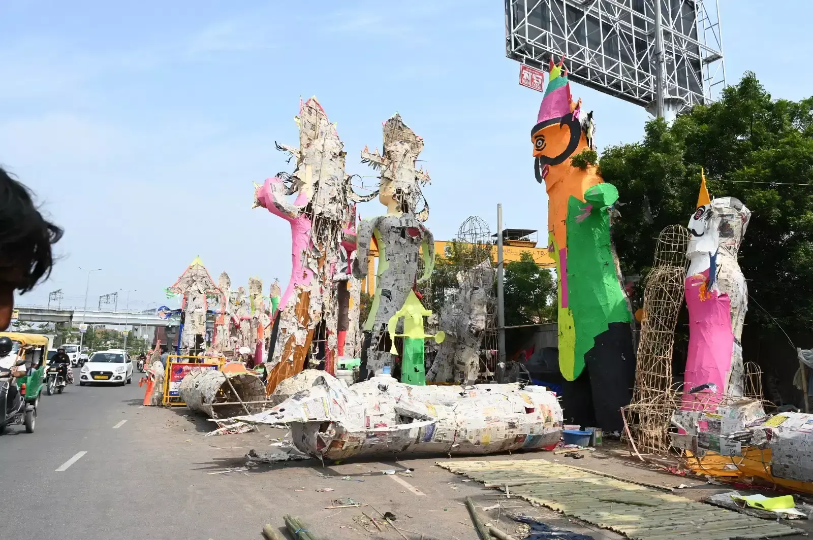 जयपुर में बारिश से रावण दहन की तैयारियों को झटका जयपुर में बारिश से रावण दहन की तैयारियों को झटका