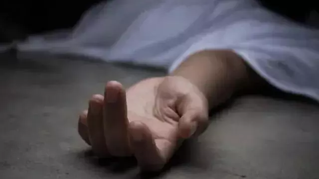 जम्मू-कश्मीर में सड़क निर्माण के दौरान बड़ा हादसा जम्मू-कश्मीर में सड़क निर्माण के दौरान बड़ा हादसा