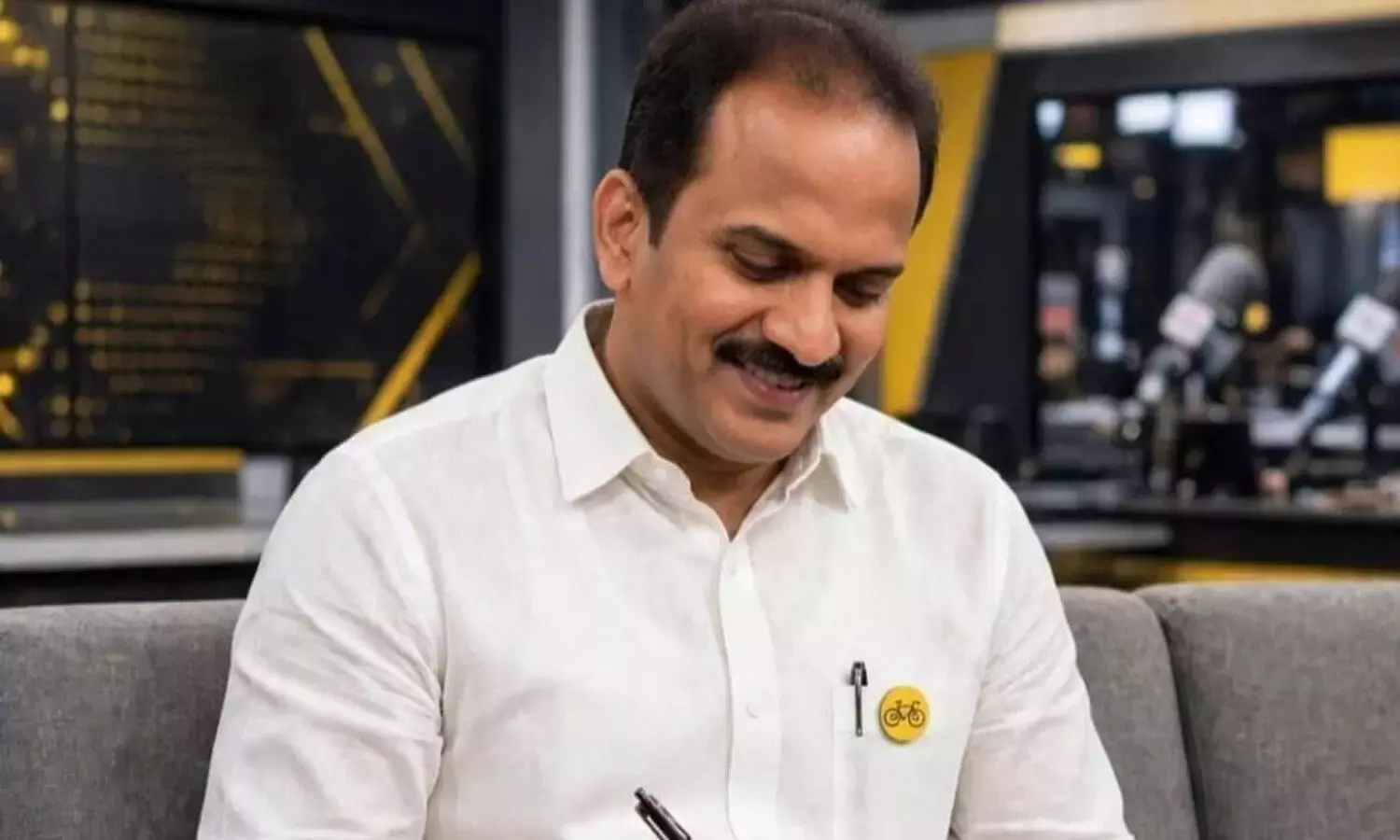 शांतिपूर्ण बुन्नी उत्सव सुनिश्चित करें, मंदिर के वित्त को सार्वजनिक करें: सुब्बा राव शांतिपूर्ण बुन्नी उत्सव सुनिश्चित करें, मंदिर के वित्त को सार्वजनिक करें: सुब्बा राव