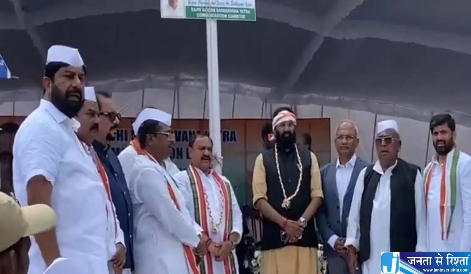 राहुल गांधी को लेकर तेलंगाना के मंत्री का बड़ा दावा राहुल गांधी को लेकर तेलंगाना के मंत्री का बड़ा दावा