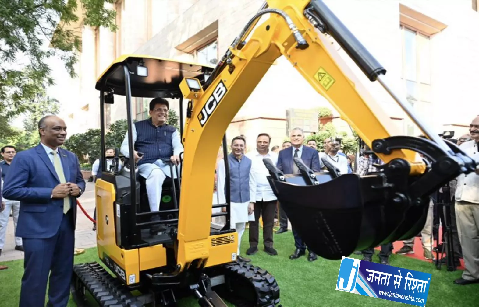 भारत से न्यूजीलैंड पहुंचेंगी मेड इन इंडिया JCB मशीनें भारत से न्यूजीलैंड पहुंचेंगी मेड इन इंडिया JCB मशीनें