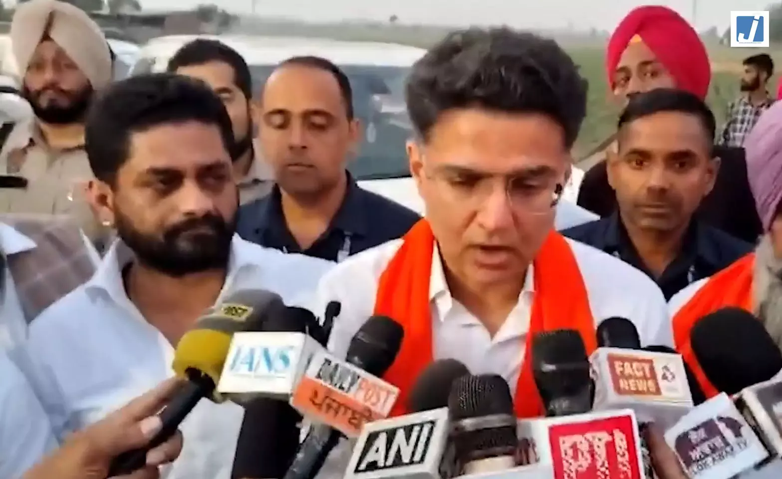 नशे और अवैध हथियारों की तस्करी पर सचिन पायलट ने केंद्र सरकार को घेरा नशे और अवैध हथियारों की तस्करी पर सचिन पायलट ने केंद्र सरकार को घेरा