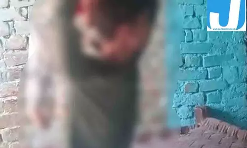 रायपुर में पिता की हैवानियत! 6 महीने की बच्ची को जमीन पर पटका रायपुर में पिता की हैवानियत! 6 महीने की बच्ची को जमीन पर पटका