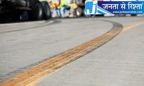 सड़क हादसे में मुआवजे पर विवाद, इंसाफ कमेटी ने किया इनकार सड़क हादसे में मुआवजे पर विवाद, इंसाफ कमेटी ने किया इनकार