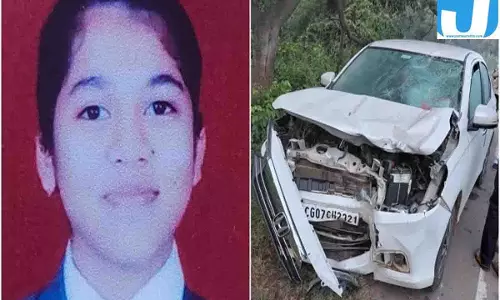 भिलाई में कार और स्कूटी की जोरदार टक्कर, युवती की मौत