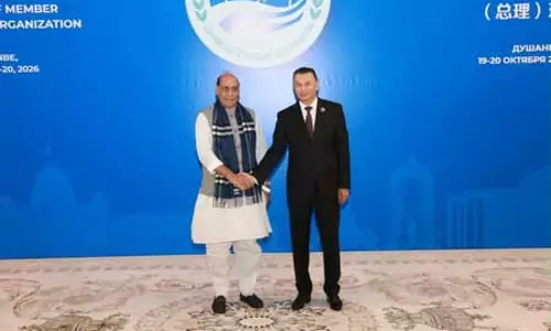 रक्षा मंत्री और ताजिकिस्तानी पीएम की मुलाकात, ईरान के प्रथम उपराष्ट्रपति से भी हुई बात रक्षा मंत्री और ताजिकिस्तानी पीएम की मुलाकात, ईरान के प्रथम उपराष्ट्रपति से भी हुई बात