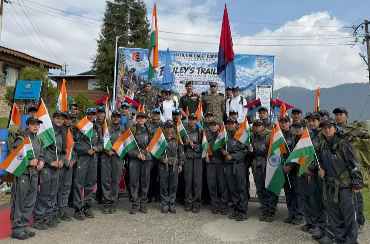बेलीज़ ट्रेल से लौटे एनसीसी कैडेट, स्वागत कर बढ़ाया उत्साह बेलीज़ ट्रेल से लौटे एनसीसी कैडेट, स्वागत कर बढ़ाया उत्साह
