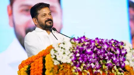 Telangana: सरकारी दफ्तरों को बिजली बचत का निर्देश Telangana: सरकारी दफ्तरों को बिजली बचत का निर्देश
