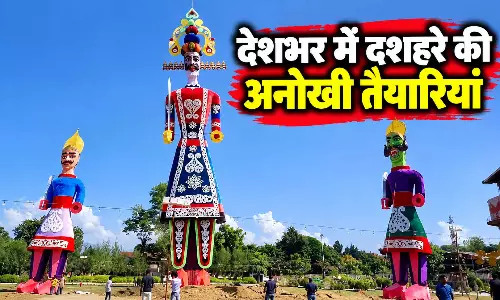 कहीं 181 फीट का रावण, कहीं 30 फीट का कॉकरोच: देशभर में दशहरे की अनोखी तैयारियां