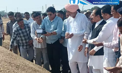 कृषि मंत्री ने किसानों को दिया सुचारू धान खरीद का भरोसा कृषि मंत्री ने किसानों को दिया सुचारू धान खरीद का भरोसा