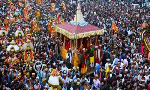 कुल्लू दशहरा उत्सव के लिए सुरक्षा के कड़े इंतजाम कुल्लू दशहरा उत्सव के लिए सुरक्षा के कड़े इंतजाम