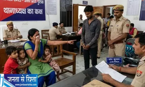 प्रेमी की शादी की खबर सुनते ही थाने पहुंची दो बच्चों की मां, 3 साल से चल रहा था प्रेम प्रसंग प्रेमी की शादी की खबर सुनते ही थाने पहुंची दो बच्चों की मां, 3 साल से चल रहा था प्रेम प्रसंग