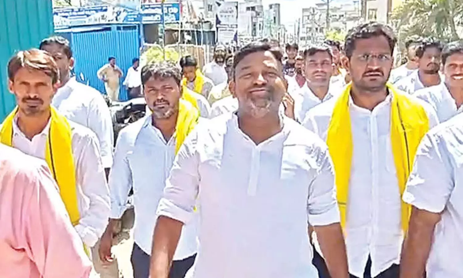 Andhra: नंद्याल में मीडिया और उम्मीदवारों के प्रवेश पर प्रतिबंध पर सवाल उठाया गया