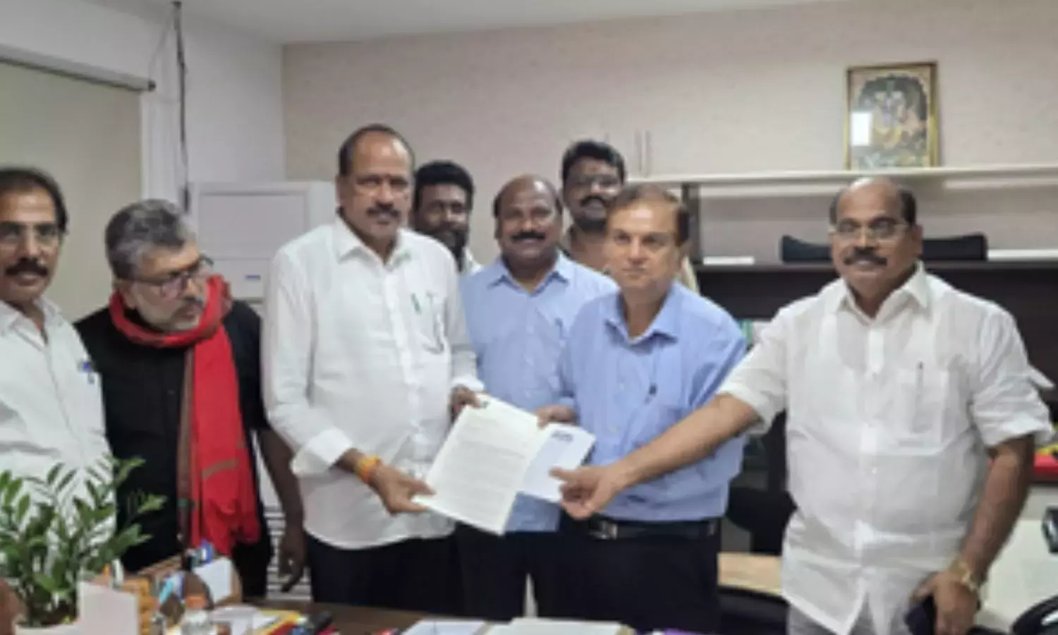 YSRCP ने 22 शहरी स्थानीय निकायों में नए सिरे से नामांकन प्रक्रिया की मांग की