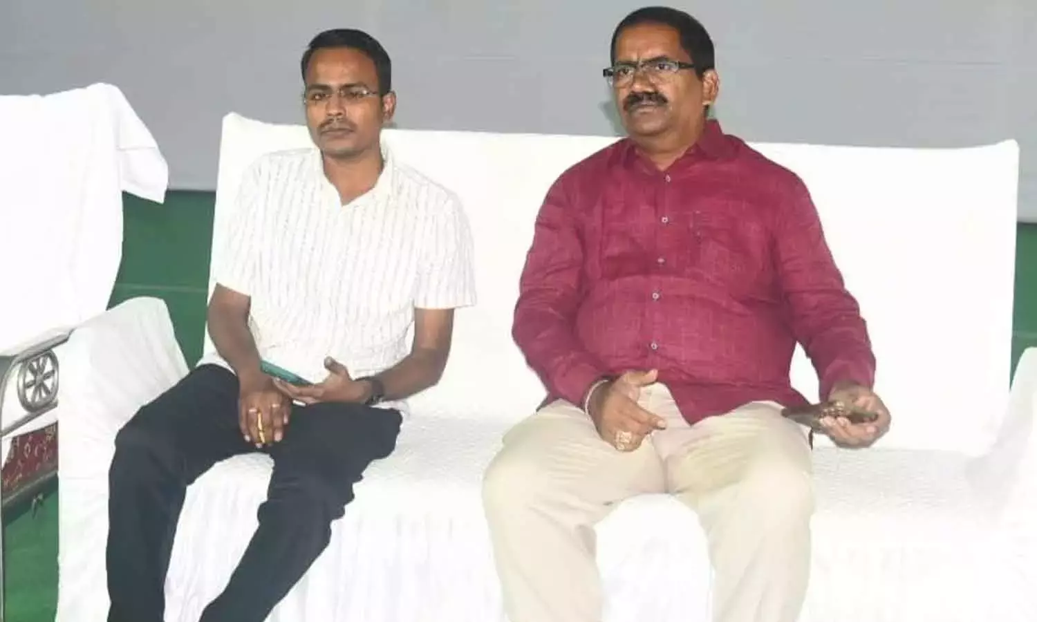 Andhra: चुनाव कर्मचारियों को स्थानीय निकाय चुनावों के लिए अत्यधिक सावधानी बरतनी चाहिए