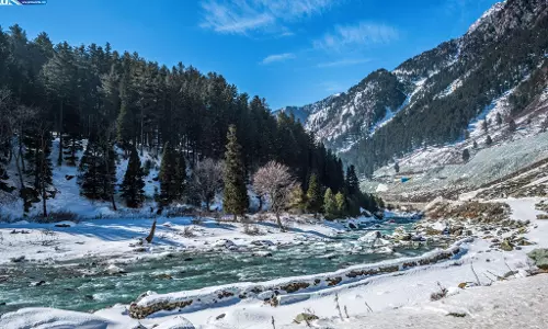 कश्मीर में विंटर टूरिज्म की तैयारी तेज कश्मीर में विंटर टूरिज्म की तैयारी तेज