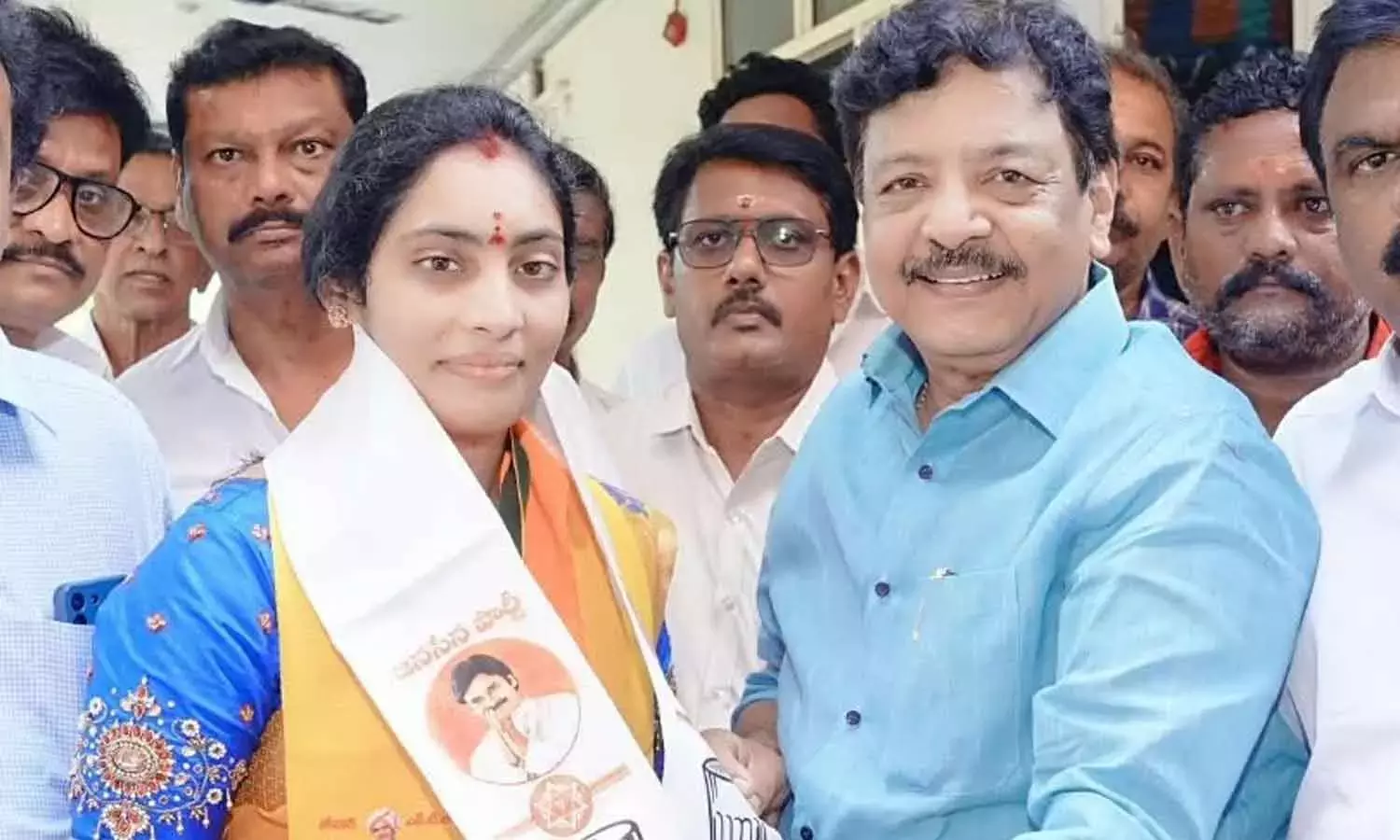 विकास के लिए गठबंधन की जीत जरूरी: मंत्री दुर्गेश विकास के लिए गठबंधन की जीत जरूरी: मंत्री दुर्गेश