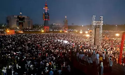 पंचकूला में जला देश का सबसे ऊंचा रावण का पुतला