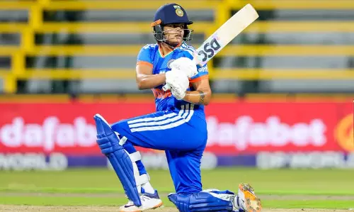 IND-W vs ZIM-W: शेफाली का तूफान, भारत को दो झटके