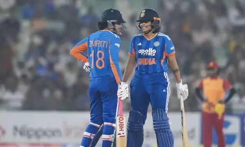 IND-W vs ZIM-W: शेफाली का तूफान, 10 ओवर में 91 रन