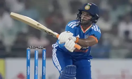 IND-W vs ZIM-W: भारत के 167 रन, हरमनप्रीत का तूफानी अर्धशतक