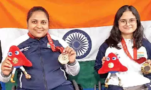 मोना अग्रवाल का राइफल शूटिंग में स्वर्णिम निशाना, अवनी लेखरा की चांदी