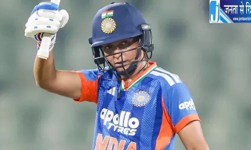 TARGET IND-W vs ZIM-W: हरमनप्रीत की कप्तानी पारी, जिम्बाब्वे को 217 का लक्ष्य