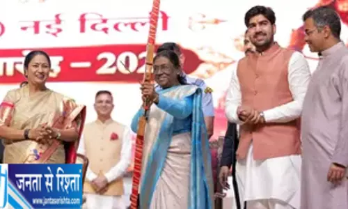 द्वारका में राष्ट्रपति मुर्मु ने किया रावण दहन द्वारका में राष्ट्रपति मुर्मु ने किया रावण दहन