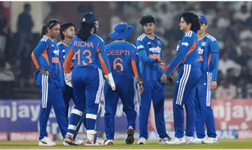 IND-W vs ZIM-W: मेयर्स के 60 रन पर लगा ब्रेक, भारत जीत के करीब