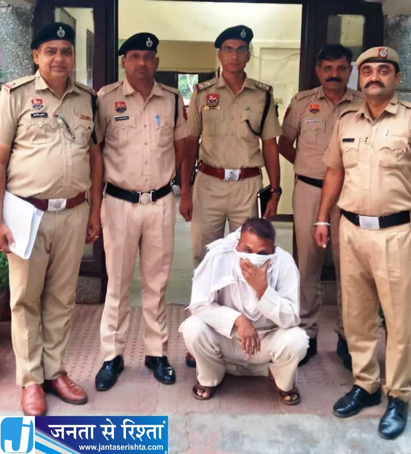 सरकारी नौकरी दिलाने के नाम पर ठगी, दो आरोपी गिरफ्तार सरकारी नौकरी दिलाने के नाम पर ठगी, दो आरोपी गिरफ्तार