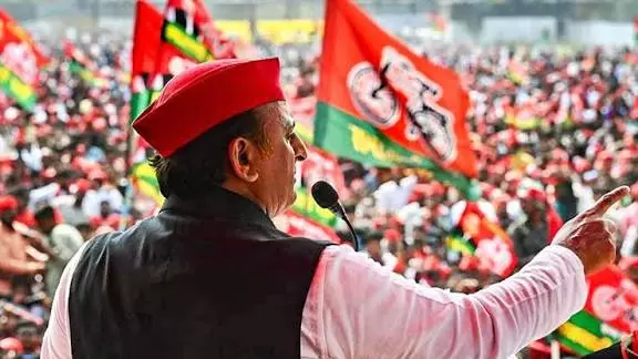 यूपी चुनाव 2027: सपा का तीसरा सर्वे शुरू, 35 हजार लोगों से लिया जाएगा फीडबैक यूपी चुनाव 2027: सपा का तीसरा सर्वे शुरू, 35 हजार लोगों से लिया जाएगा फीडबैक