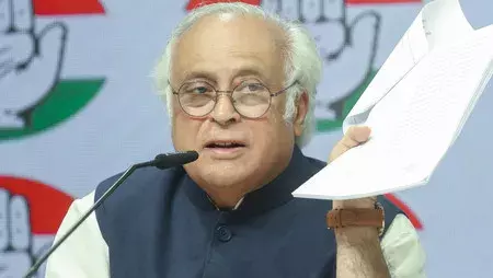 परिसीमन विवाद: कांग्रेस ने किरेन रिजिजू से पूछे 3 तीखे सवाल परिसीमन विवाद: कांग्रेस ने किरेन रिजिजू से पूछे 3 तीखे सवाल