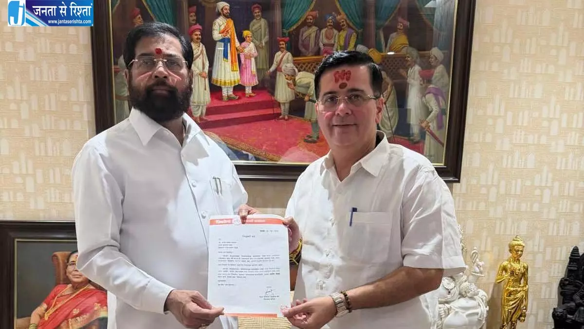 पूर्व सांसद आनंद परांजपे बने पार्टी प्रवक्ता, एकनाथ शिंदे ने सौंपी जिम्मेदारी पूर्व सांसद आनंद परांजपे बने पार्टी प्रवक्ता, एकनाथ शिंदे ने सौंपी जिम्मेदारी