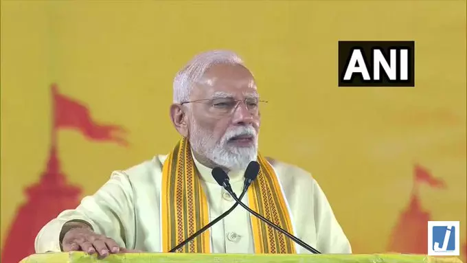 विजयादशमी पर पीएम बोले-यह केवल त्योहार नहीं, भारत की प्राण ऊर्जा है विजयादशमी पर पीएम बोले-यह केवल त्योहार नहीं, भारत की प्राण ऊर्जा है