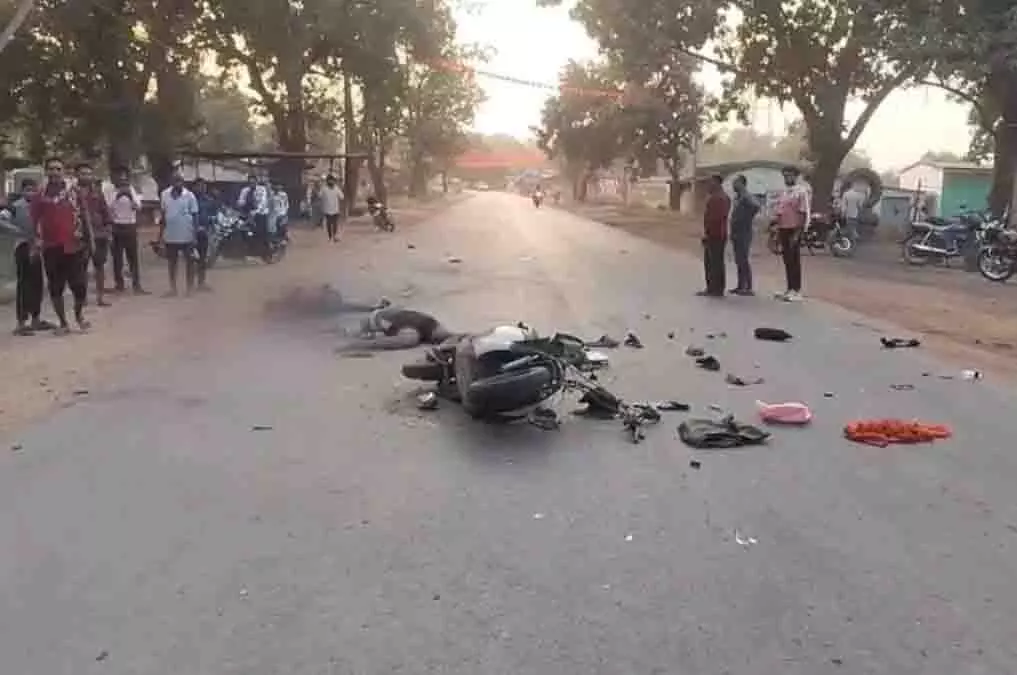 विजयादशमी पर दर्दनाक हादसा, एक ही परिवार के दो चिराग बुझे विजयादशमी पर दर्दनाक हादसा, एक ही परिवार के दो चिराग बुझे